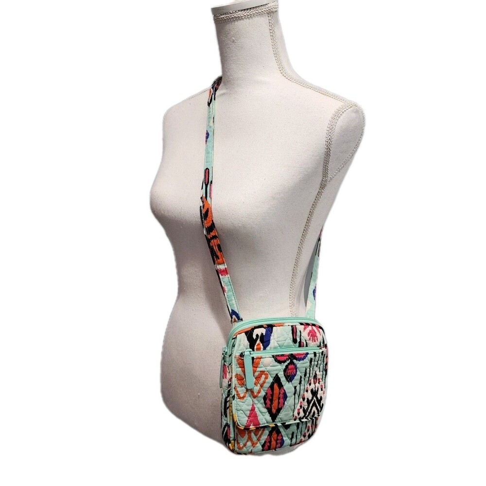 Vera Bradley Turquoise /floral quilted Cotton Small Crossbody Bag